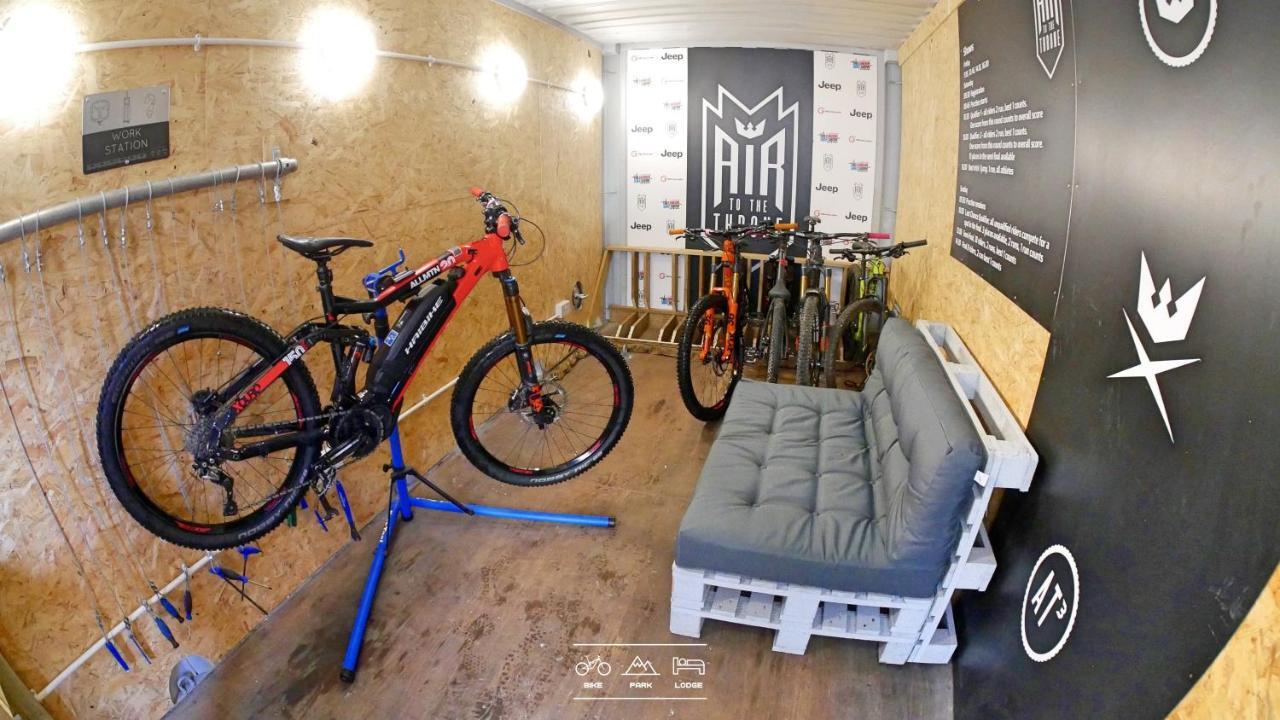 Bike Park Lodge Merthyr Tydfil Εξωτερικό φωτογραφία